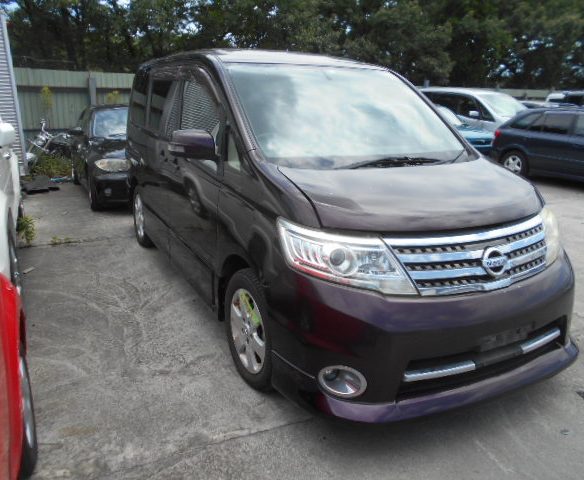 日産・セレナ